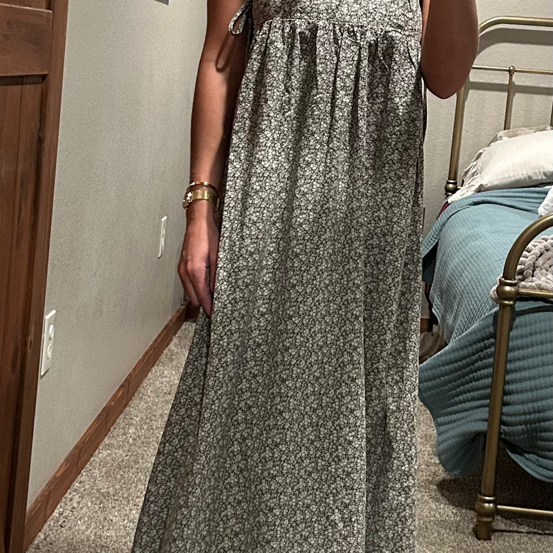 Black Cream Floral Maxi Dress